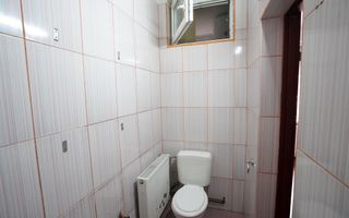 CASA LA CURTE COMUNA ZONA CENTRALA - Poză 8