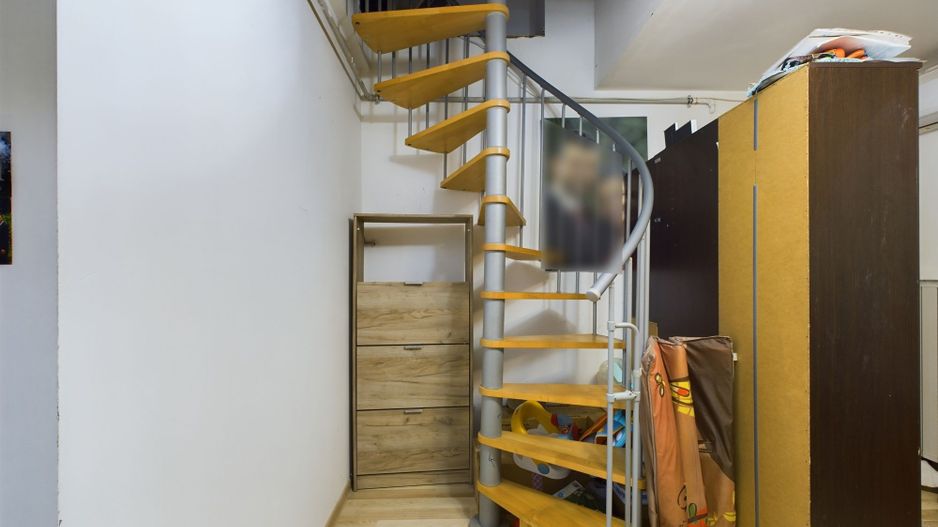 Apartament cu 3 camere pe 2 niveluri în Dumbrăvița - Poză 8