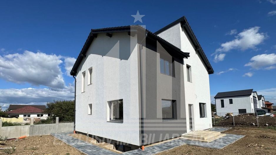 Casa individuala | De vanzare | 183 mp | 555mp teren | Dealul Furcilor - Poză 1