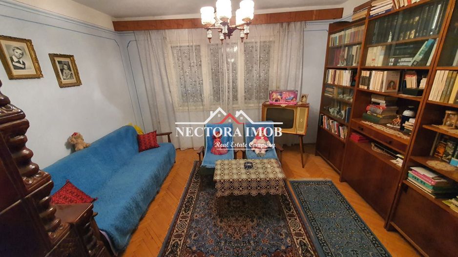 NECTORA IMOB Exclusivitate-Casa cu etaj tip Pensiune, 2300 mp, Soimi - Poză 8