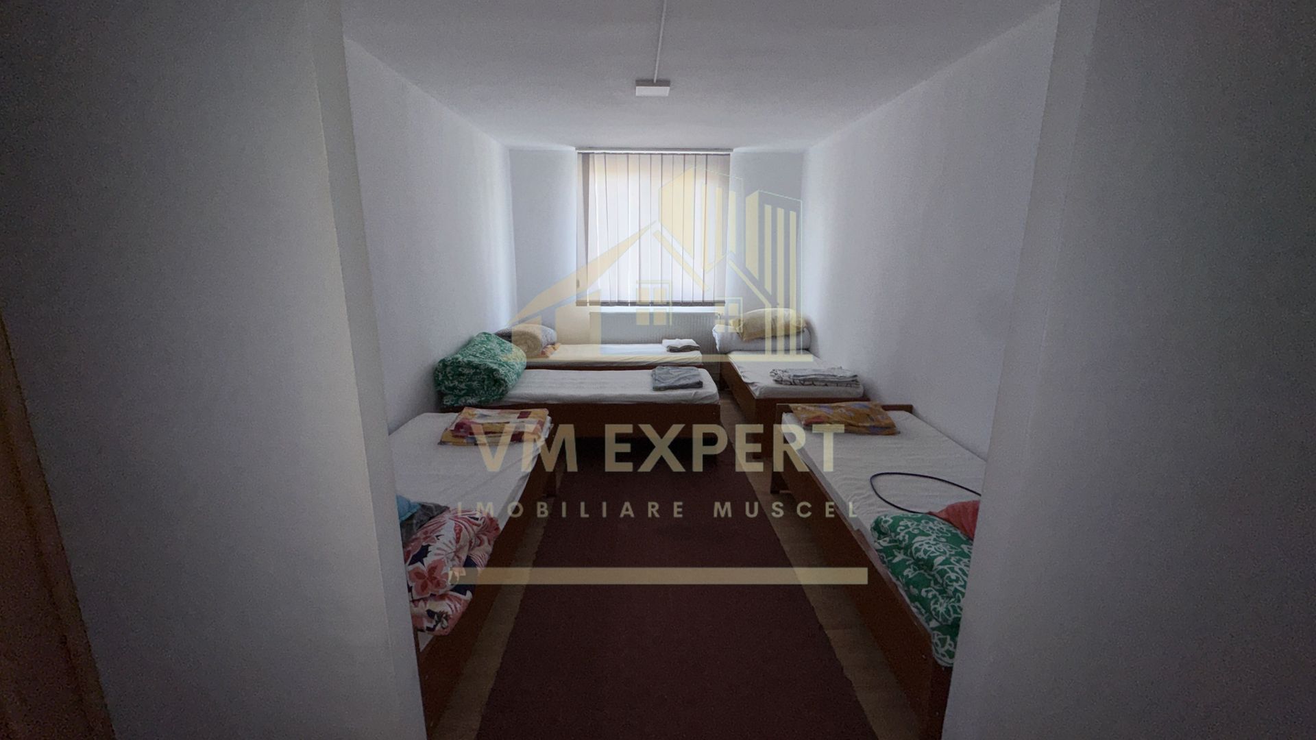 BLOC DE GARSONIERE P+4 SUPRAFAȚĂ UTILĂ 2135MP TEREN 2967 MP CĂMPULUNG - Poză 16