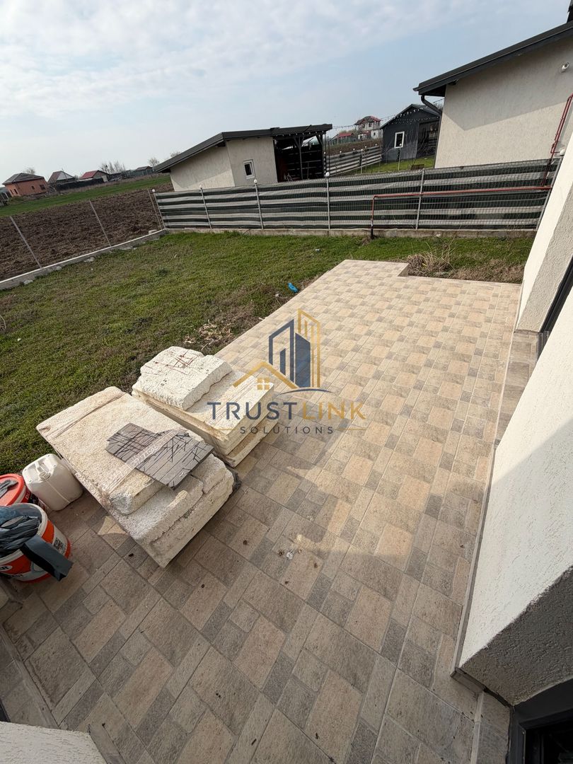 Casa individuala 4 camere Finalizata 380mp curte Berceni - Poză 5