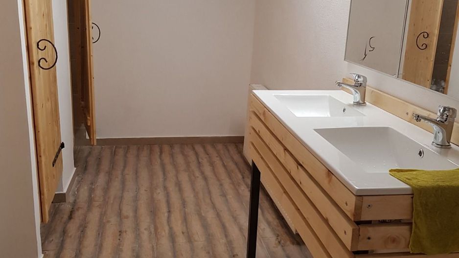 CAzare pentru firme,angajati zona Onix - Poză 12