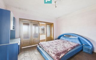 Casă P+M cu grădină generoasă în Ineu - Poză 3
