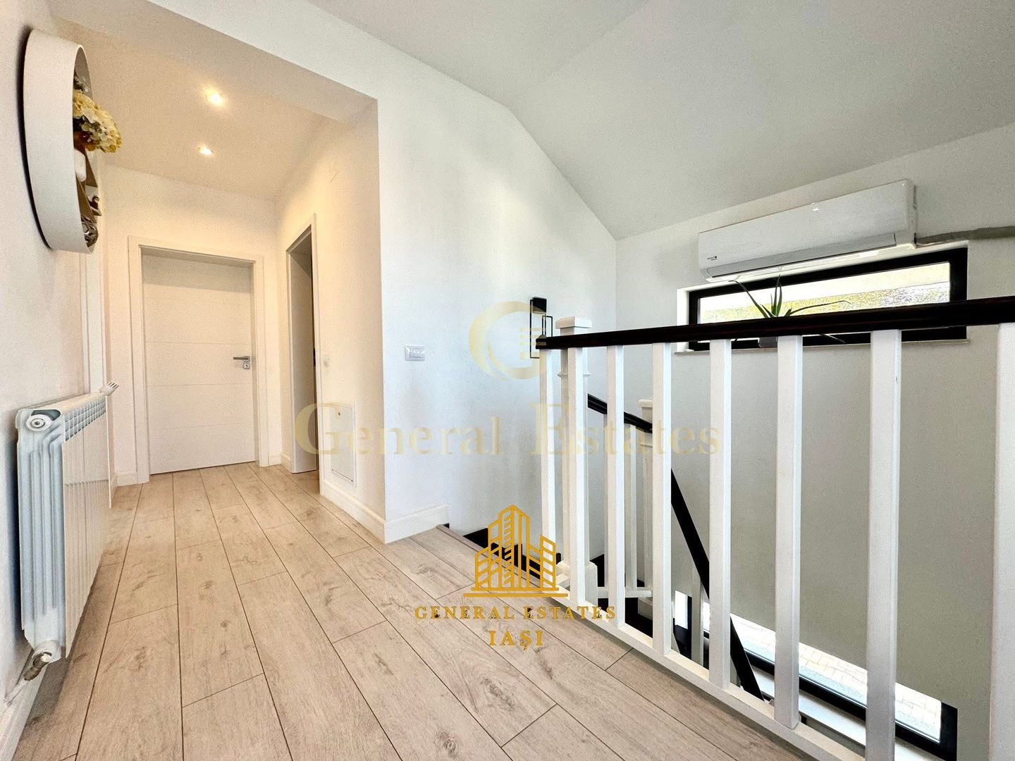 Vânzare Casă modernă - Galata lângă Platoul Însorit - Poză 15