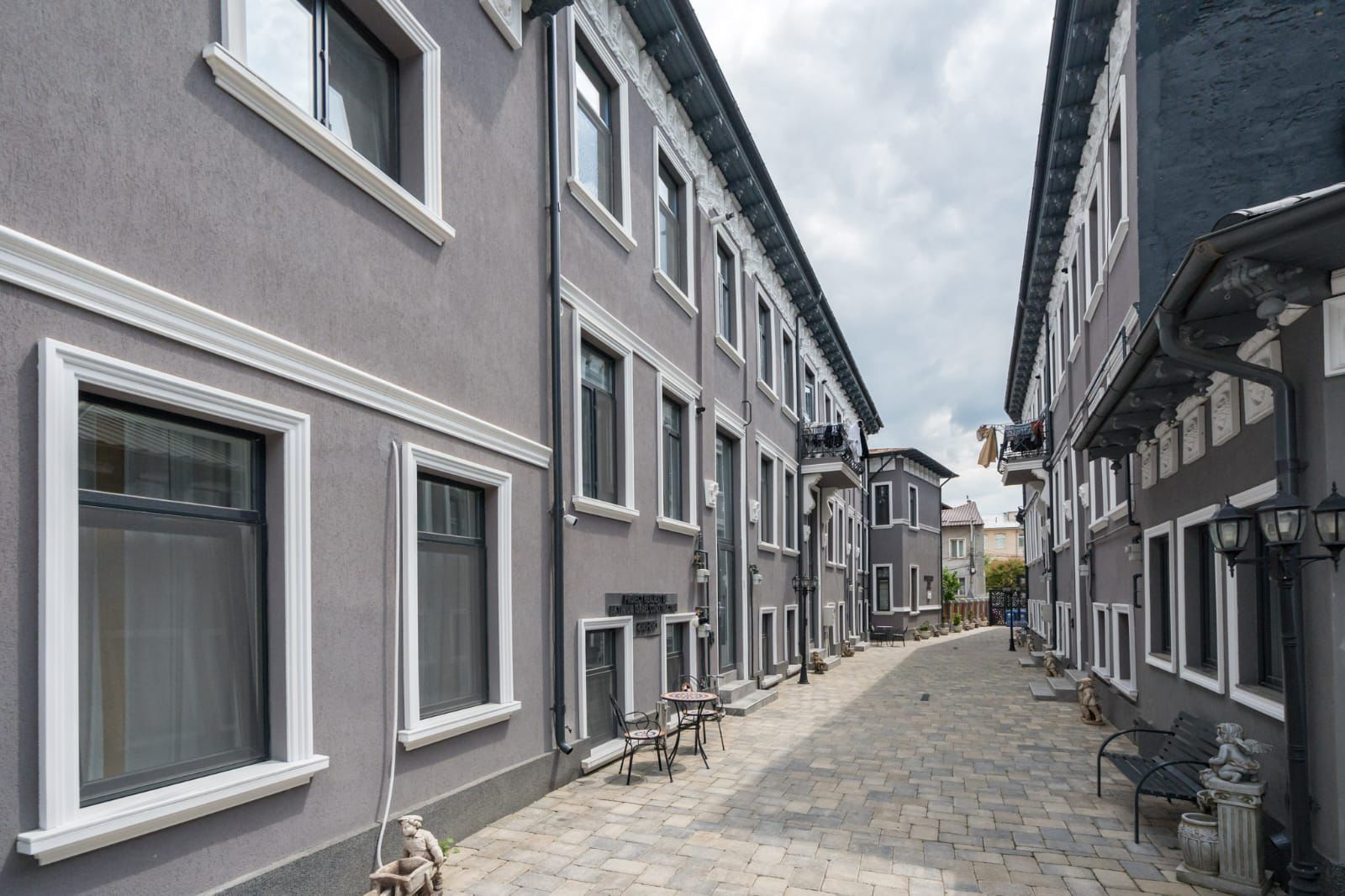 APARTAMENT 3 CAMERE DE INCHIRIAT - Poză 2