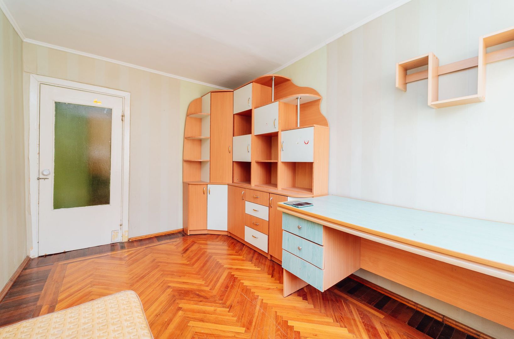 Apartament spațios cu 4 camere, sectorul Buiucani - Poză 2