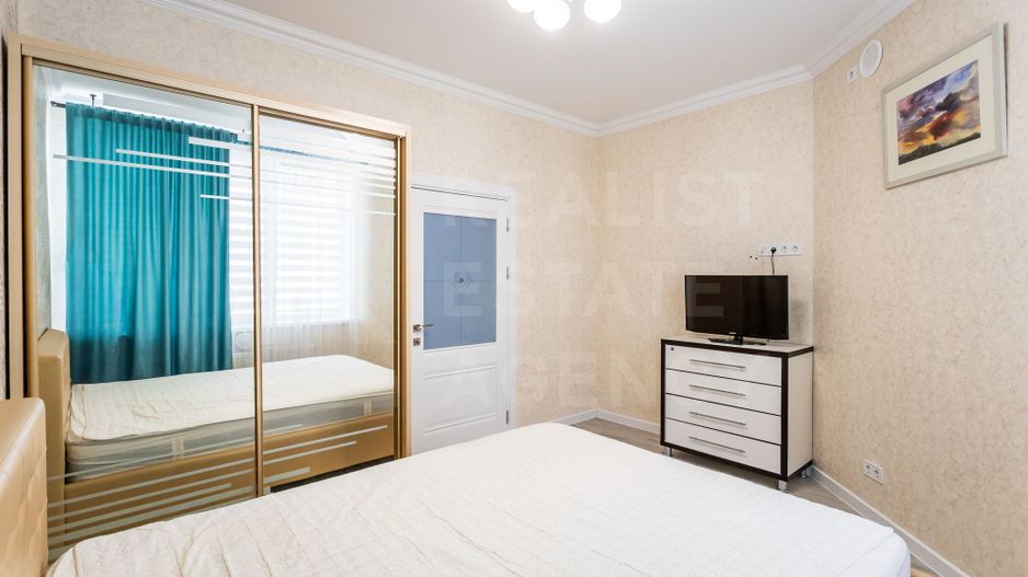 Vânzare, apartament, 2 camere + living, str. Pietrarilor, Telecentru - Poză 8