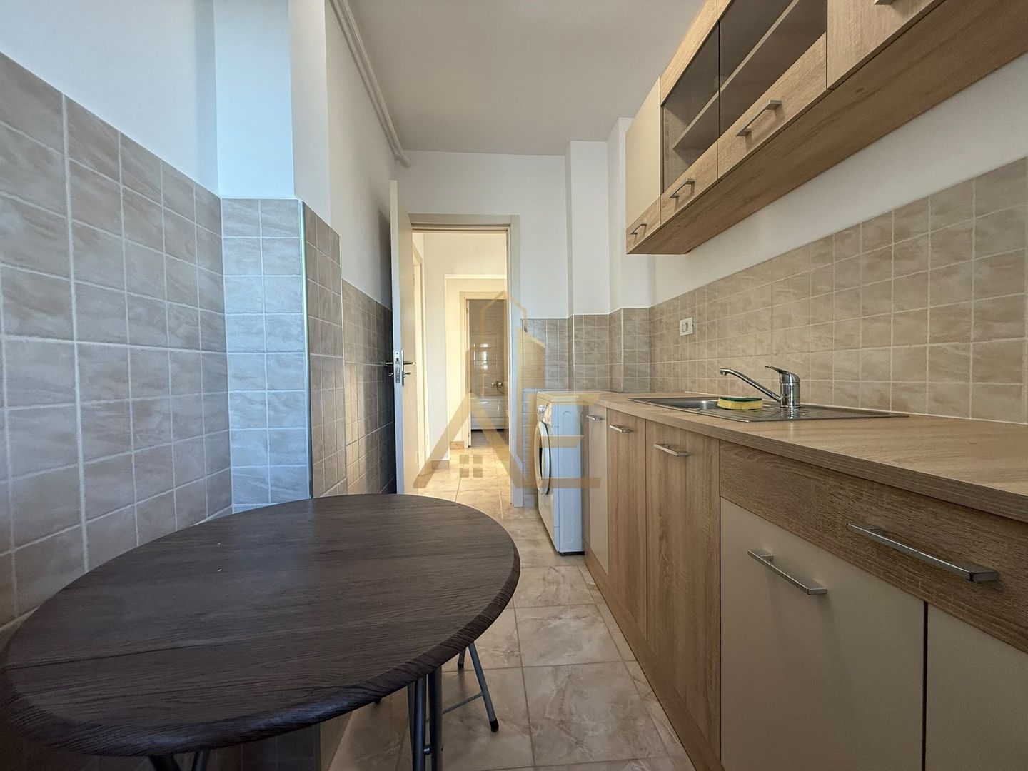 Apartament 2 camere decomandat de închiriat – Str. Narciselor nr. 7 - Poză 8