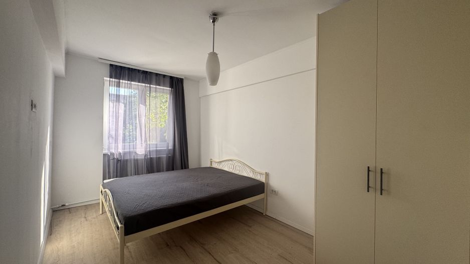 3 camere| ION MIHALACHE - Poză 6