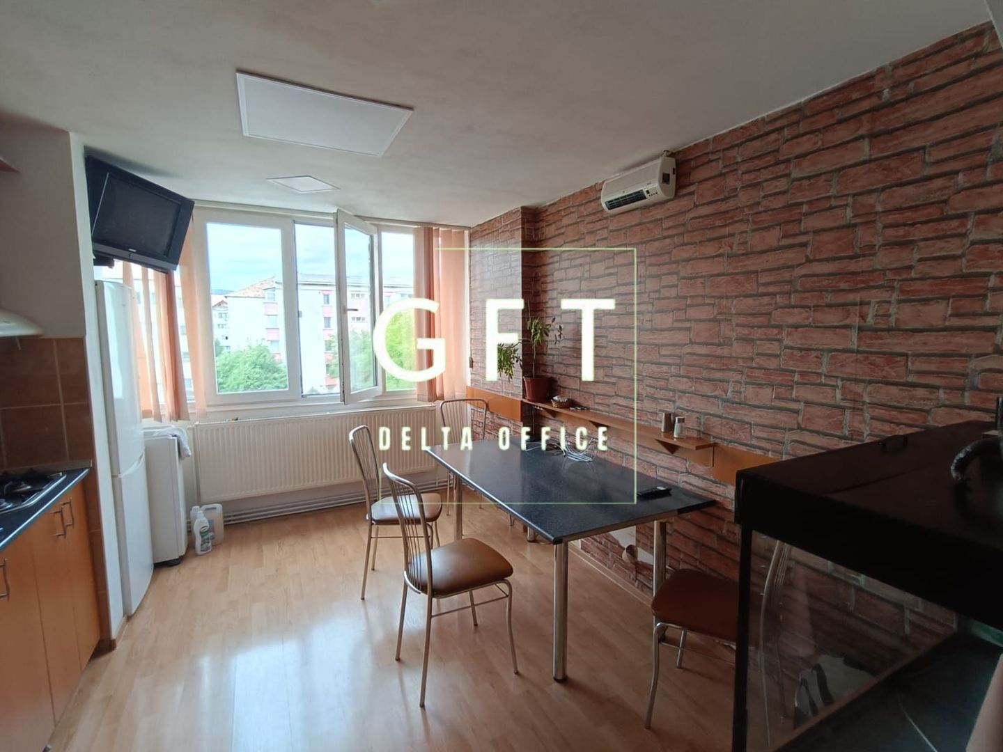 Apartament cu 2 camere , Et. 3 - Strada Imparatul Traian - Poză 1