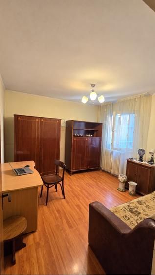Vanzare Apartament 2 camere, 46 mp utili + lbalcon bloc 1970, Drumul Taberei - Poză 7