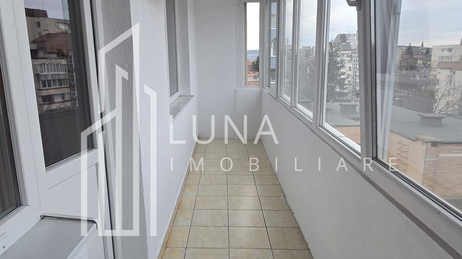 Apartament spațios cu 3 camere – 70 mp | Zona Poli 2 - Poză 1