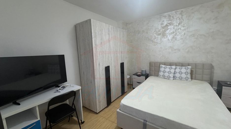 450 Euro/luna, Inchiriere apartament 45mp, o camera SPATIOASA, parter, - Poză 8