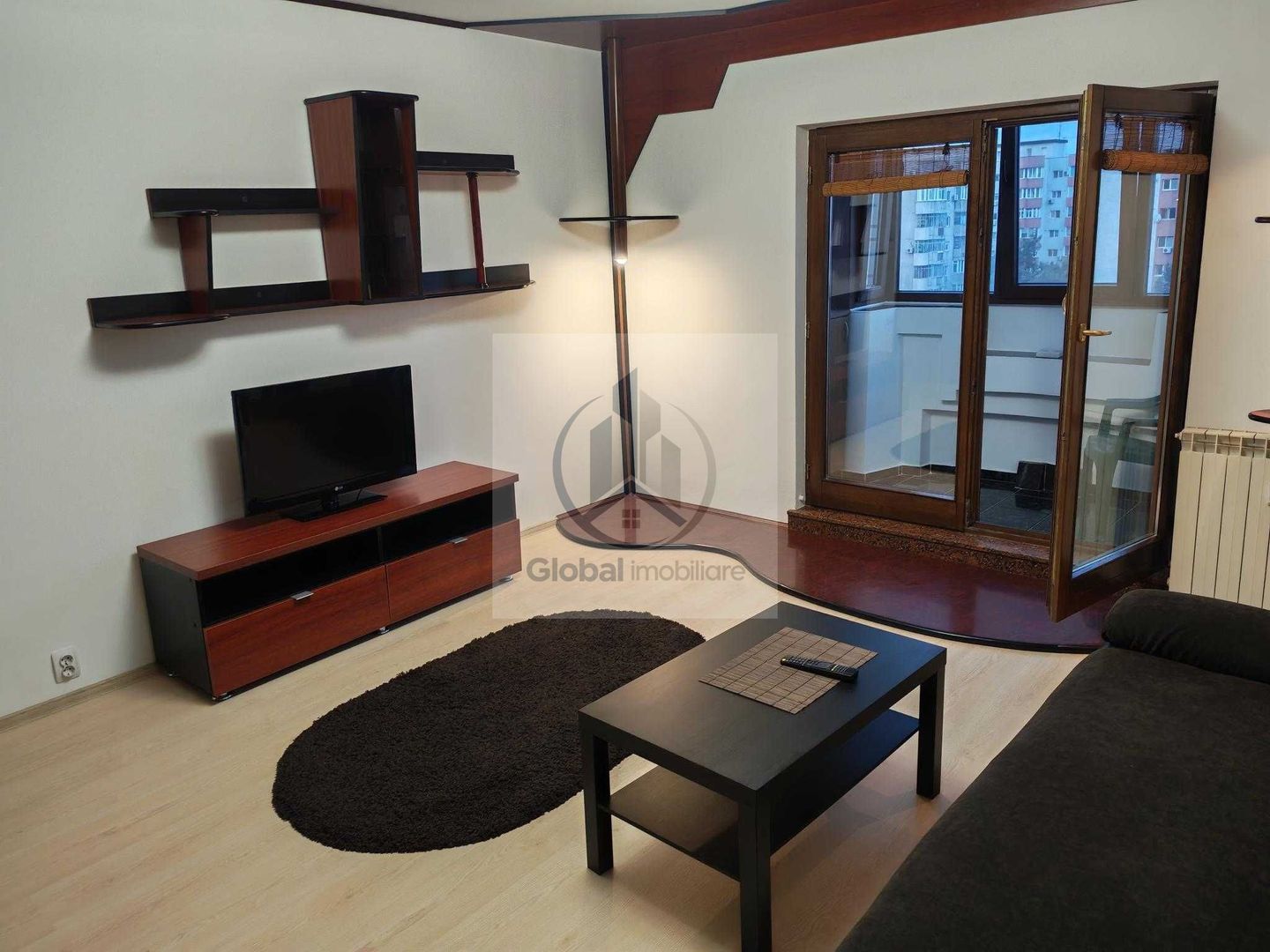 Inchiriez apartament 2 camere str Petre Ispirescu zona 13 Septembrie - Poză 2