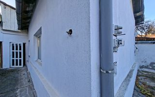 Casa 3 camere baie cu geam pivnita si teren 151 mp in zona Centrala - Poză 10