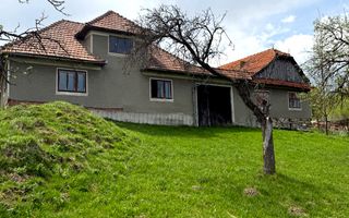 Casă tradițională sat Poarta, comuna Bran teren 1000 mp - Poză 4