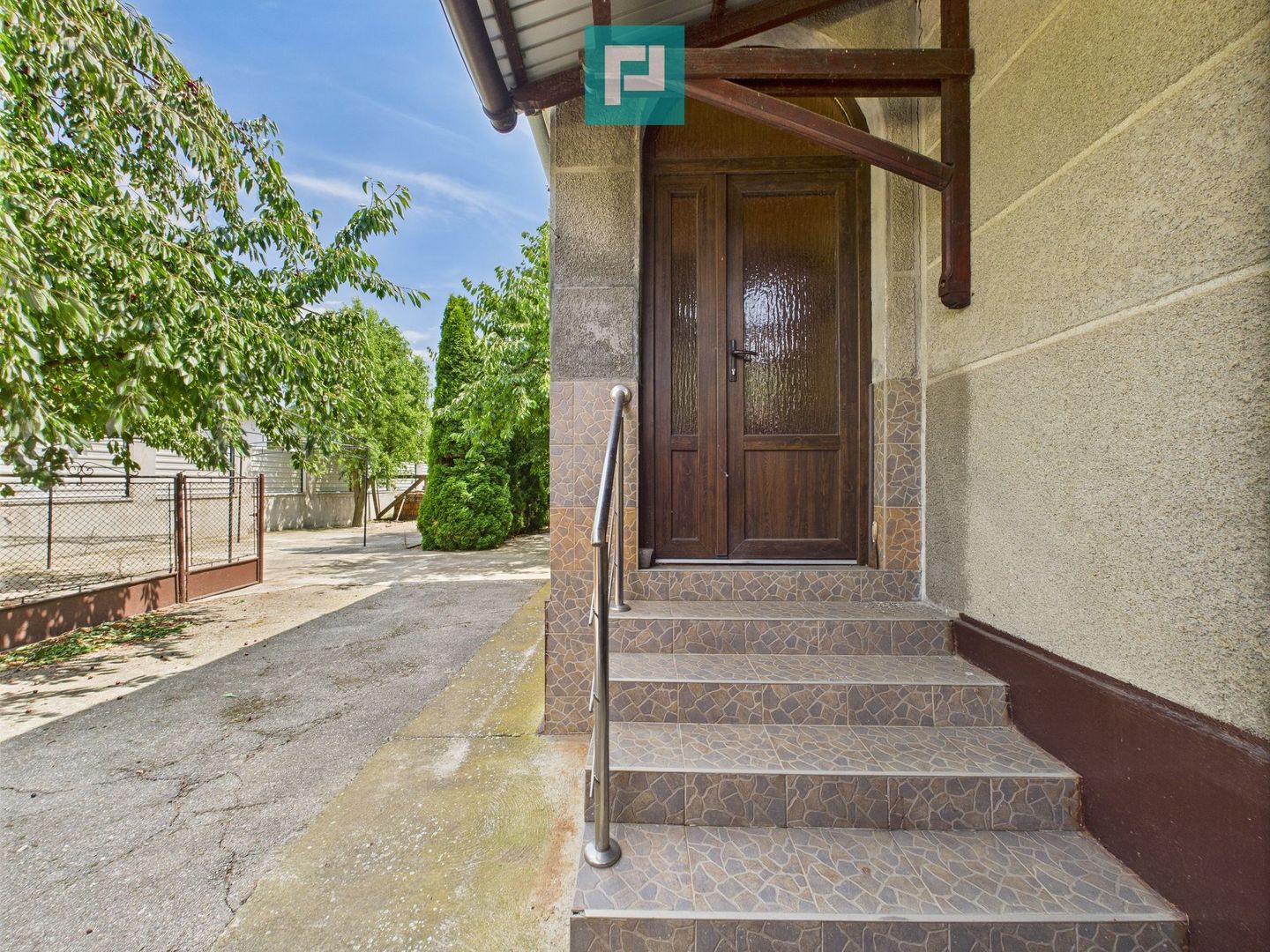 Casă, Com.Iratoșu.  Jud.Arad - Poză 3