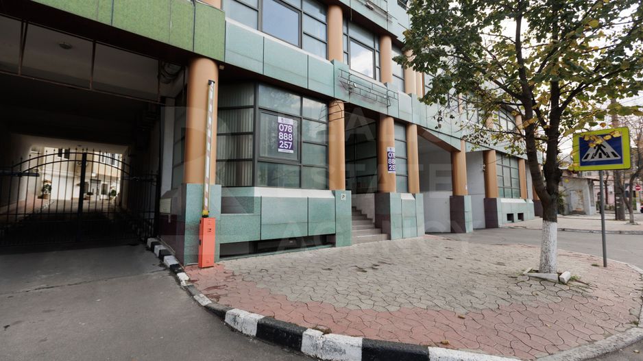 Chirie, spațiu comercial, 236,9 mp, str. Petru Rareș, Centru - Poză 2