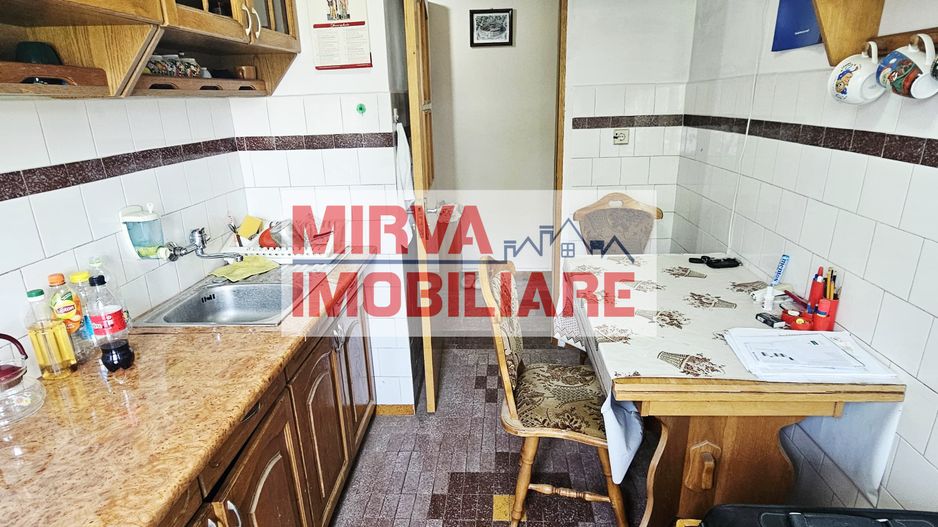 Vanzare apartament 2 camere, mobilat si utilat, zona Vest - Poză 15