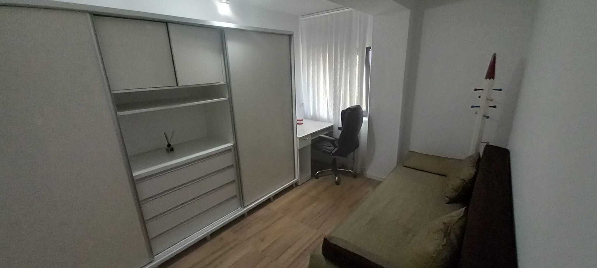 Apartament tip studio, bloc nou,Valea rosie - Poză 1