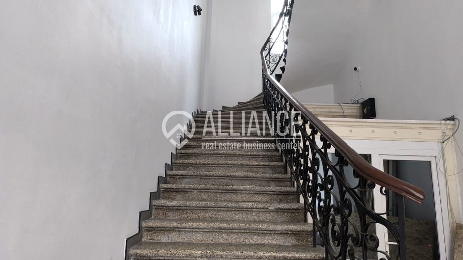 CENTRU HOTEL GRAND(COD03)- Cladire de birouri emblematica ! - Poză 16