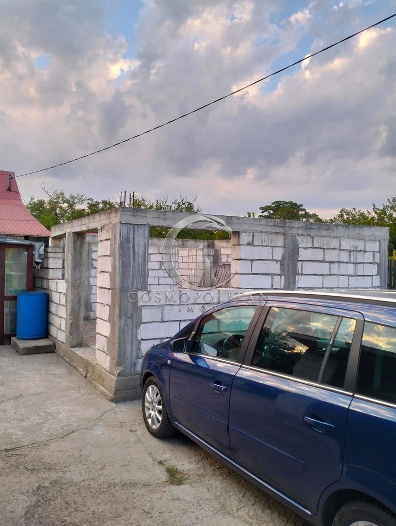 Casa si teren 970mp in comuna Costesti/BZ ~ constructie 2013 - Poză 35