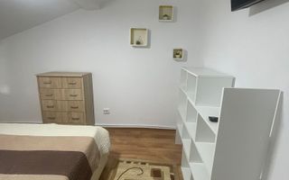 Apartament/mansardă 3 camere,Micro 17,utilat si mobilat - Poză 25