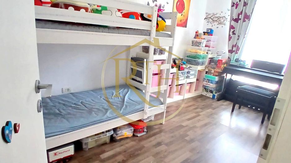 Oferim spre vânzare un apartament deosebit cu 3 camere, în zona Buziașului! - Poză 6
