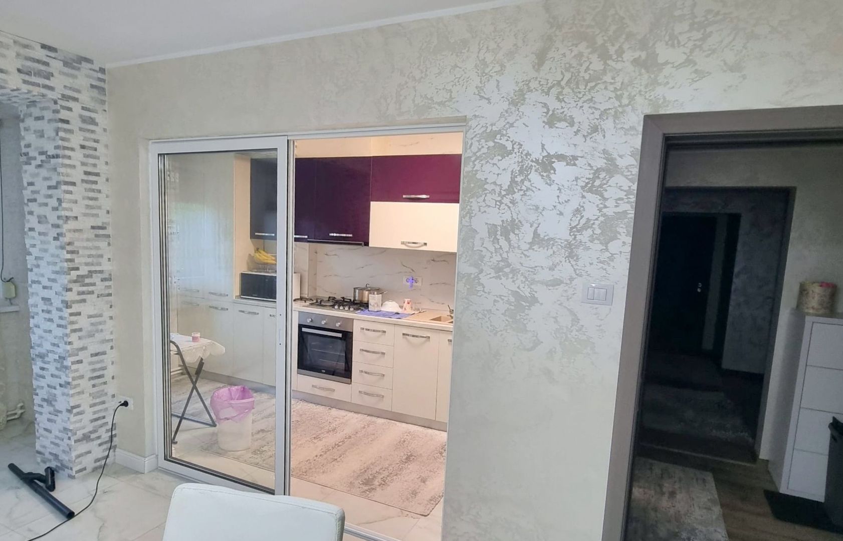 De inchiriat - 3 camere, Tiglina 1, zona Palatul de Justitie - Poză 2