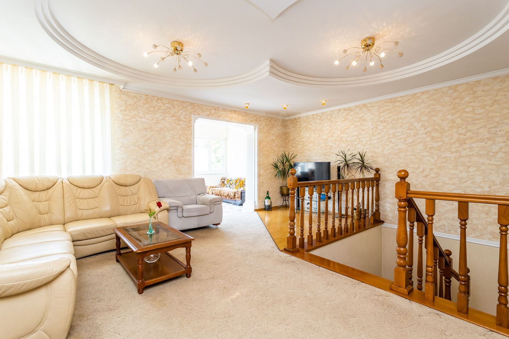 Vânzare, casă, 2 nivele, 4 camere, strada 31 August 1989, Centru - Poză 7