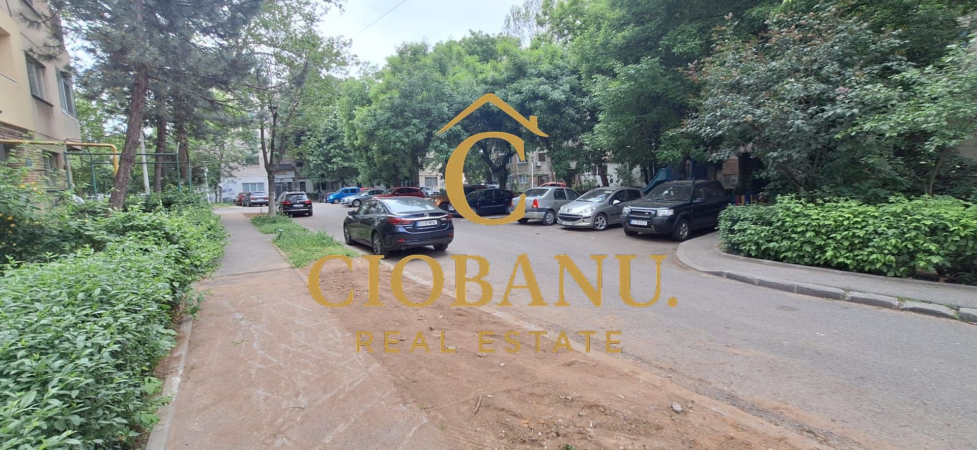 Apartament 3 camere etaj 2/4 DECMOMANDAT zona Rovine - Poză 14