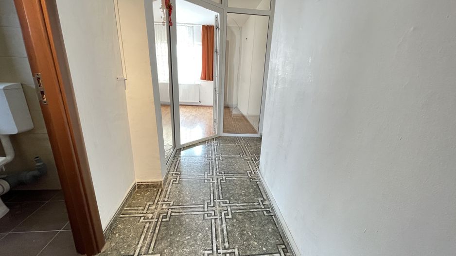 Apartament decomandat in zona Bucovina - Poză 6