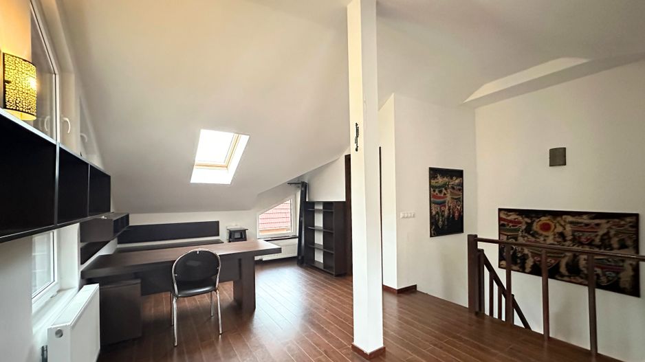 Închiriere casa duplex primitor creat pentru confort liniște și momente frumoase - Poză 27