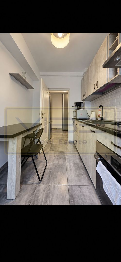 Valea Adanca - 2 camere + curte - decomandat - 399 euro - Poză 9