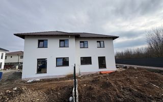 Casa tip duplex I 5 camere I Curte de 400 mp I Selimbar - Poză 1