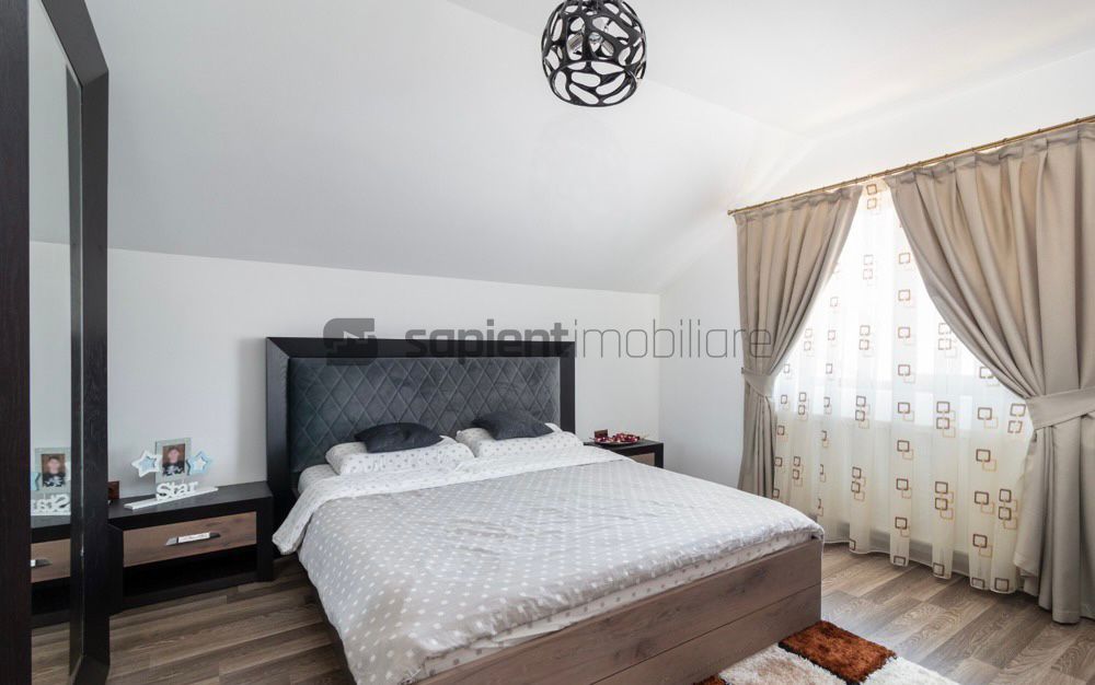 Vila in Rontau, Baile 1 MAI - Poză 4