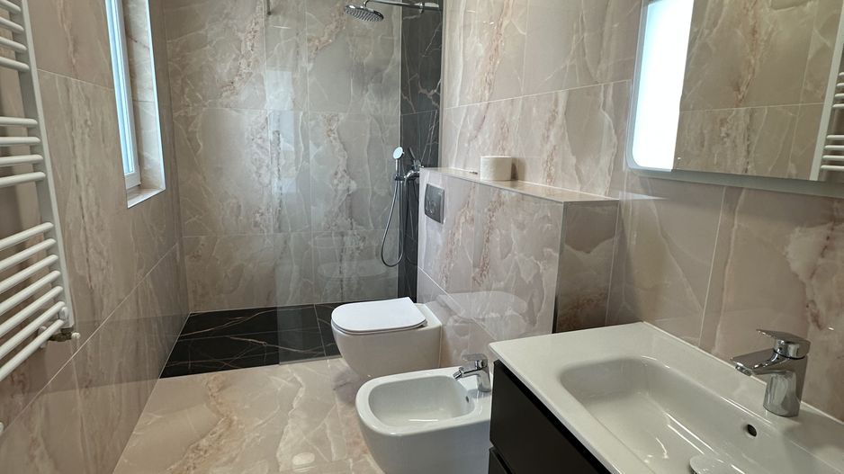 Duplex despărtit  prin garaj zona Ikea - Poză 18