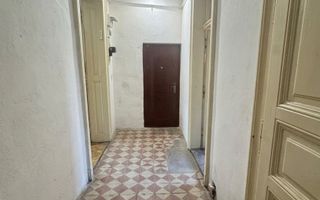 Apart cladire istorica Sinaia etaj 1 cu centrala - Poză 3