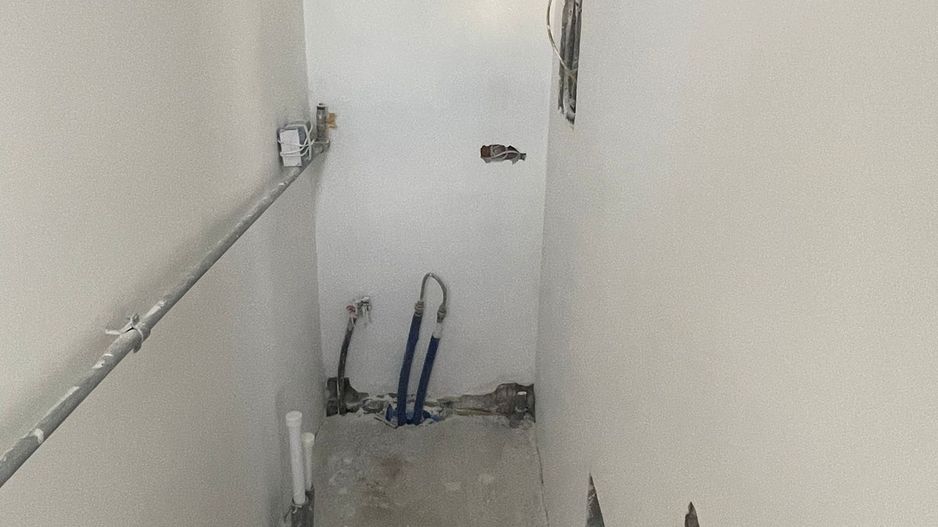 Duplex despartit prin camera tehnica- 5 camere- Mosnita Noua - Poză 5