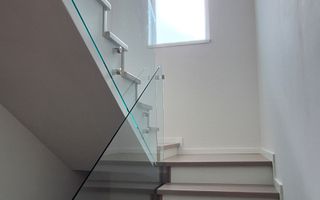 Duplex superb despartit prin garaj - Poză 17