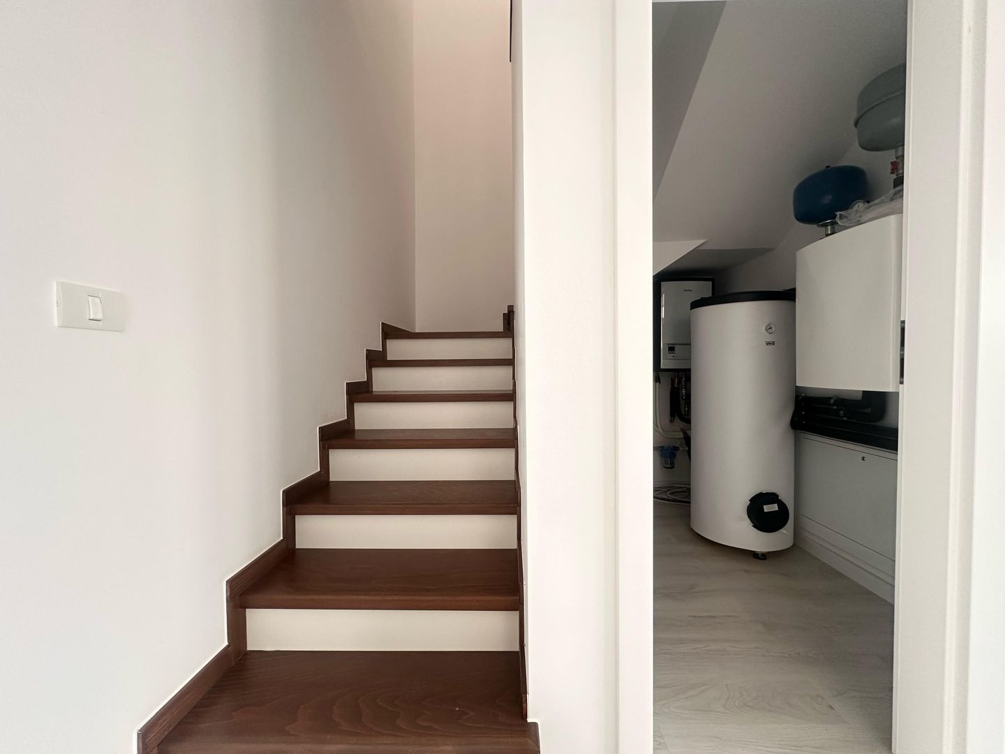 Mehala Duplex 5 Camere 3 Bai | 106mp 220mp Teren | P+1E - Poză 4