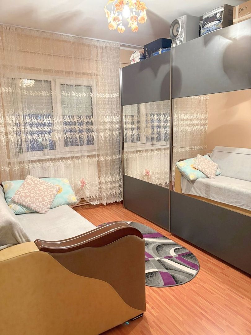 De vanzare apartament cu 3 camere I. C. Frimu, 70.500 euro - Poză 6