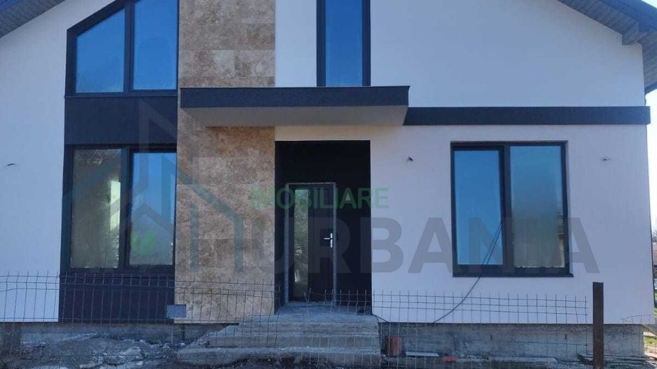 Vilă modernă de vânzare în Dancu, Iași - Poză 1