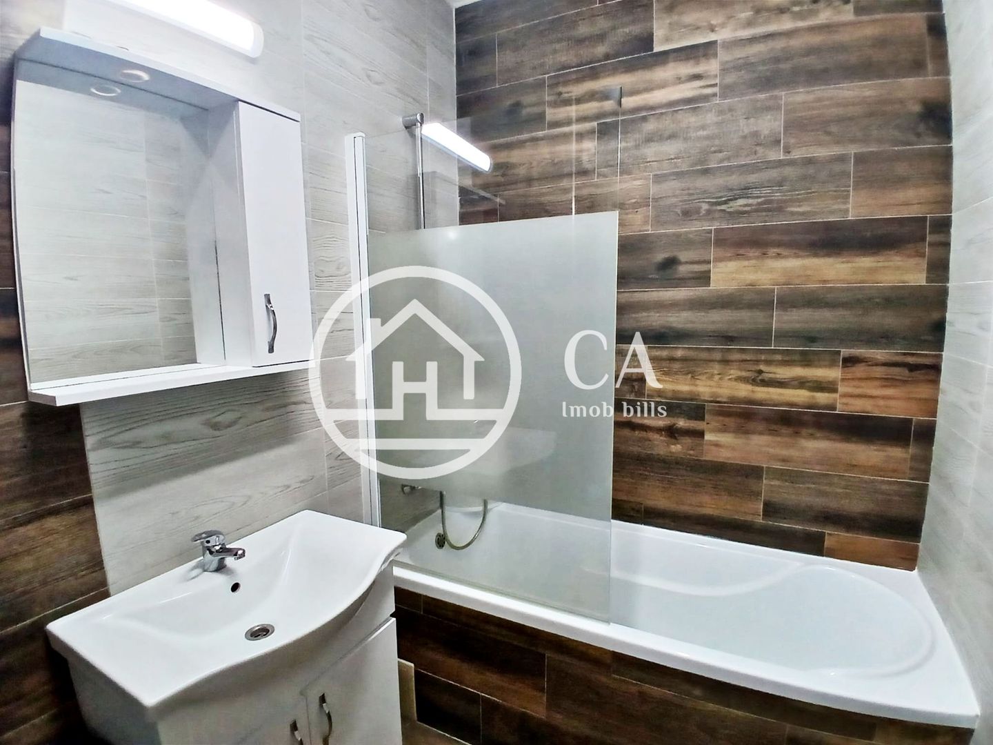 Apartament de vanzare cu 3 camere in Prima Onestilor, Oradea - Poză 7