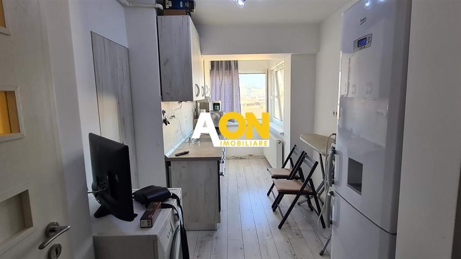 Garsoniera decomandata, mobilata, utilata,  Cetate, zona Stadion - Poză 1