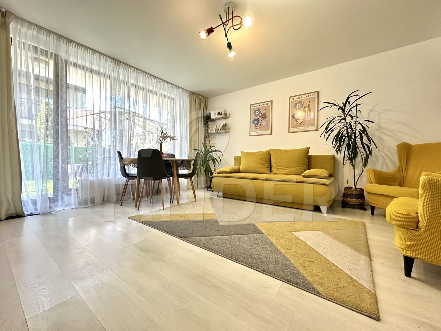 Casă spațioasă  – Florești , 131 mp utili, 220 mp teren - Poză 1