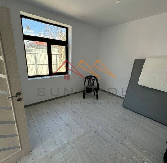 Casa 3 camere, ultracentral, fara trafic auto, Campina, Prahova - Poză 3