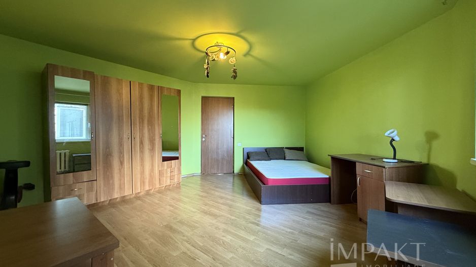 Apartament cu 2 camere decomandat , etaj intermediar , zona Big! - Poză 2