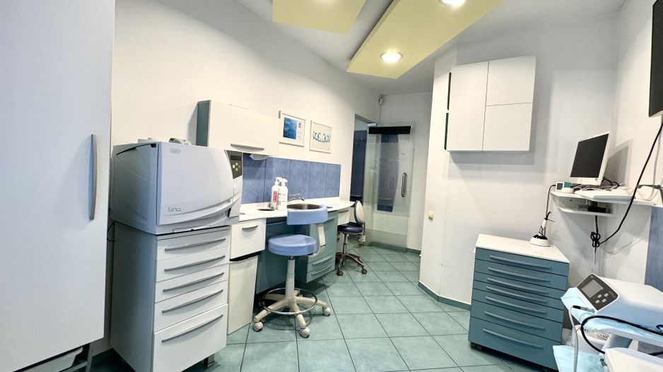 Cabinet stomatologic cu tradiție 20+ ani - dotat si funcțional - Poză 7